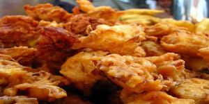 Pakora o frittura di carne e verure con pastella di ceci ricetta